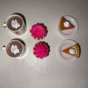 American Girl Pink Cupcake and Pie Set
